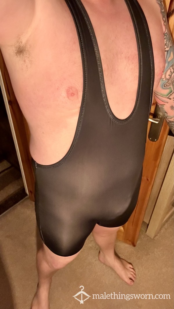 Used Tauwell Athletic Singlet Size XL