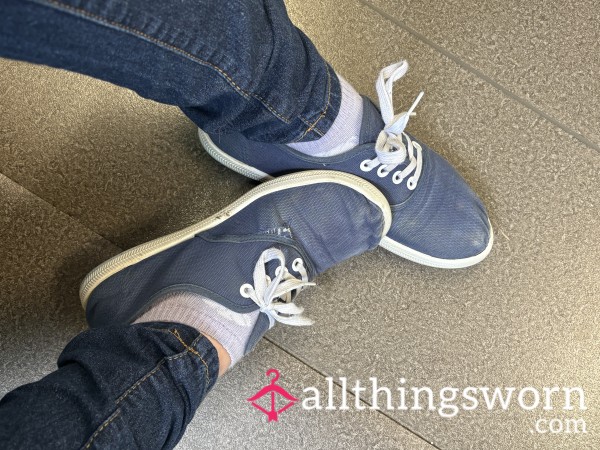 Used Smelly Blue Slip-on Flats