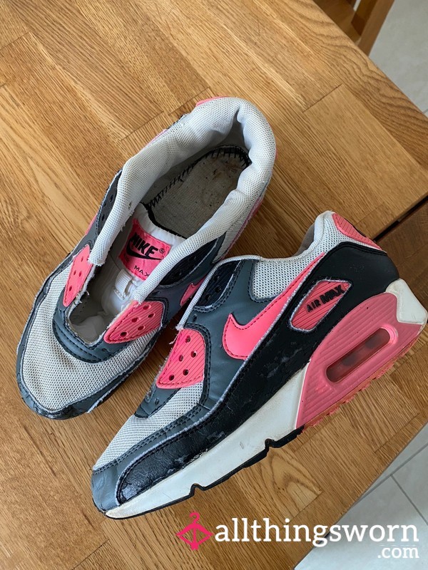 Used Smelly Nike Air Max 90