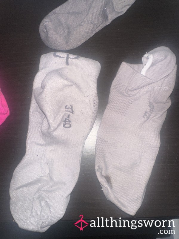 Used Socks, Runner Girl