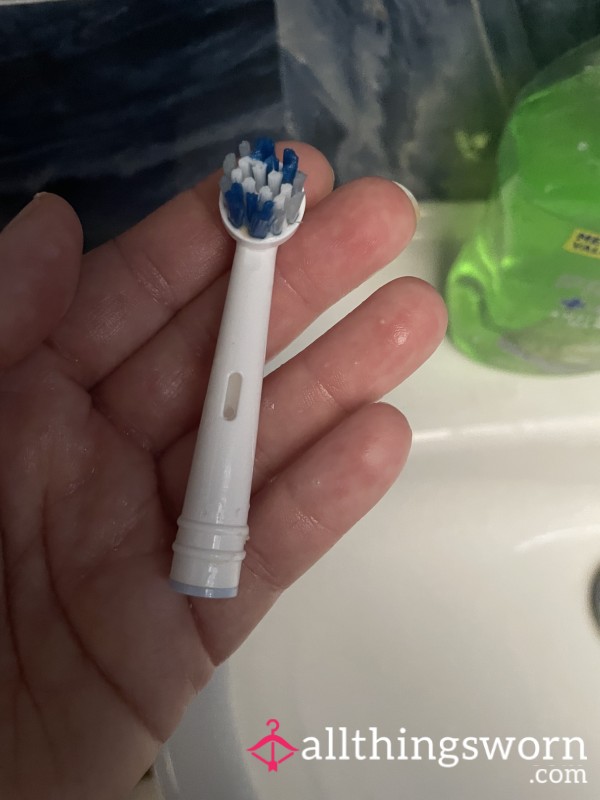 Used Tooth Brush Head