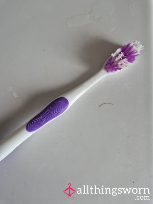 💜 Used Toothbrush- SPICY 💜