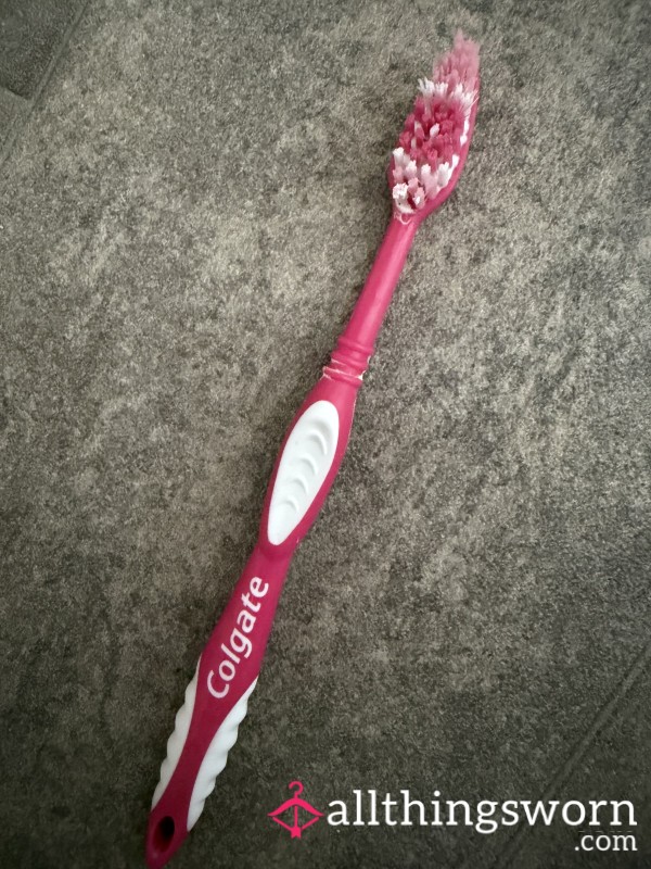 Used Toothbrush 🪥 🩷