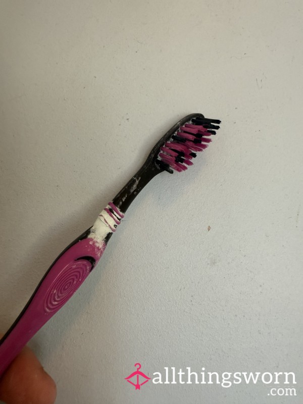 Used Toothbrush (6 Months)