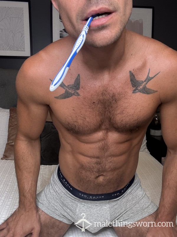 Used Toothbrush - Dripping In My Sp*t 💦💦