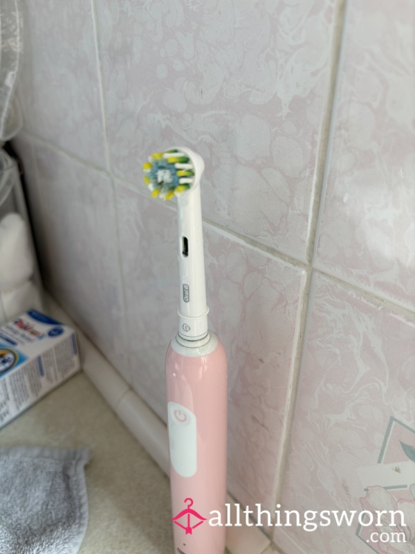 Used Toothbrush Head