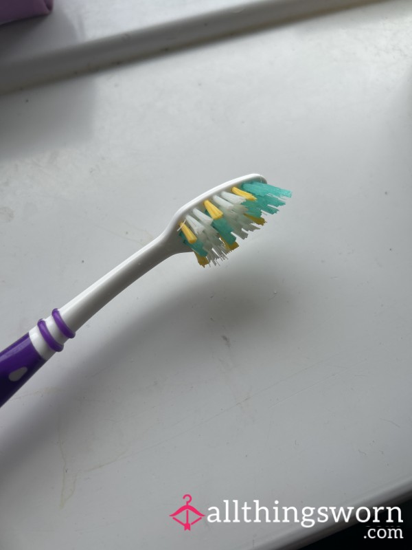 Used Toothbrush Head