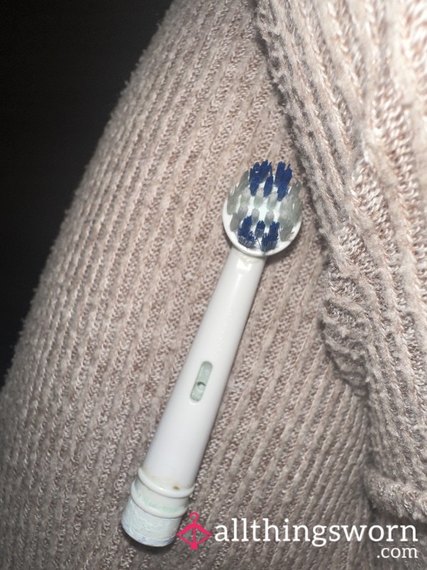 Used Toothbrush Head