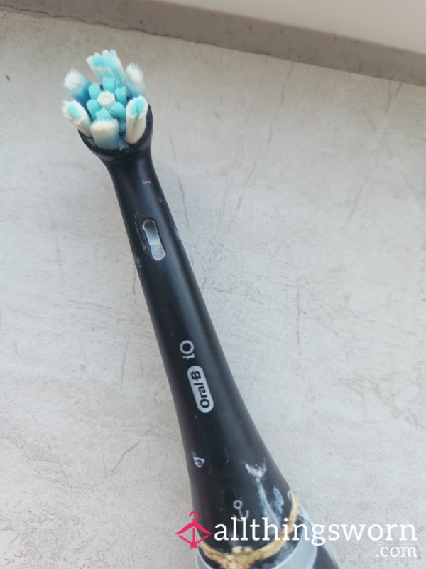 Used Toothbrush Head