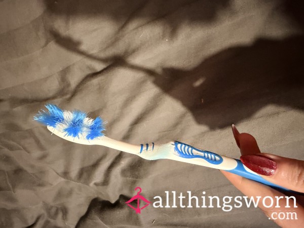Used Toothbrush – Personal, Intimate & Unwashed 💋