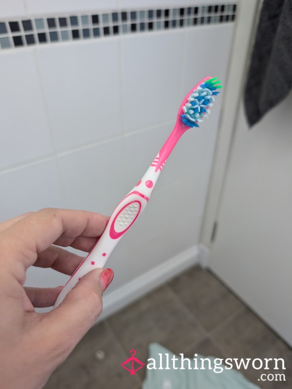 Used Toothbrush Pretty Pink