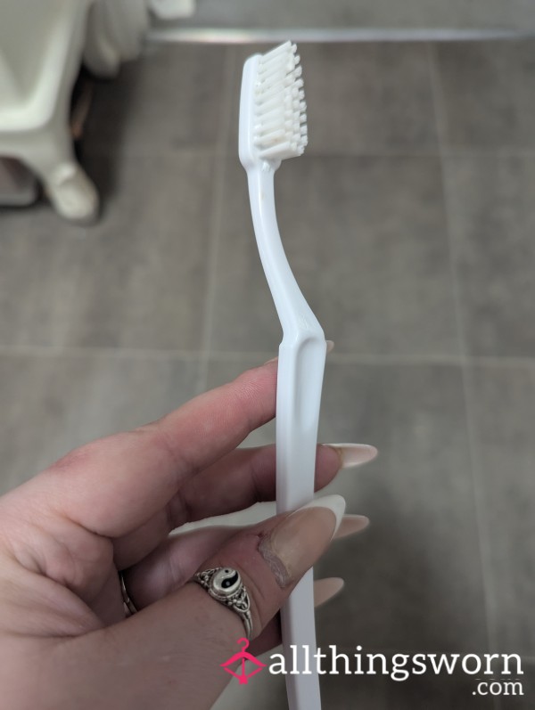 Used Toothbrushe