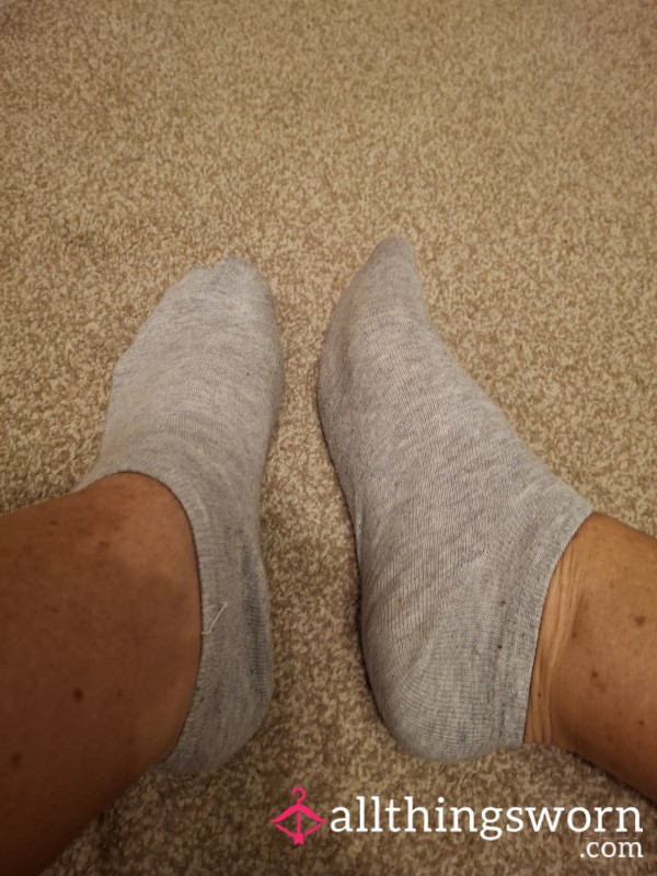 Used Trainer Socks
