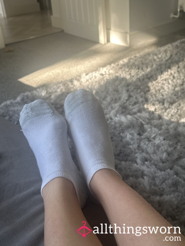Used Trainer Socks