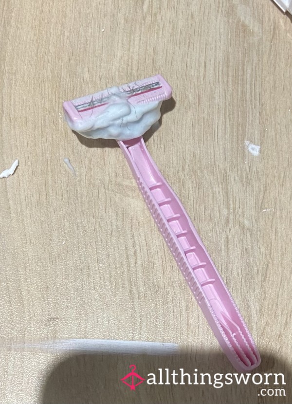✨New Seller✨Used Underarm Razor
