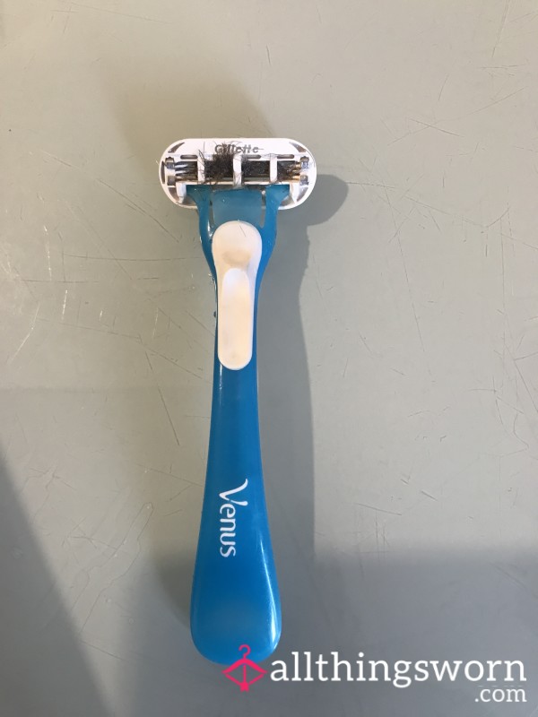 Used Venus Razor