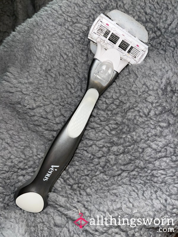Used Venus Razor
