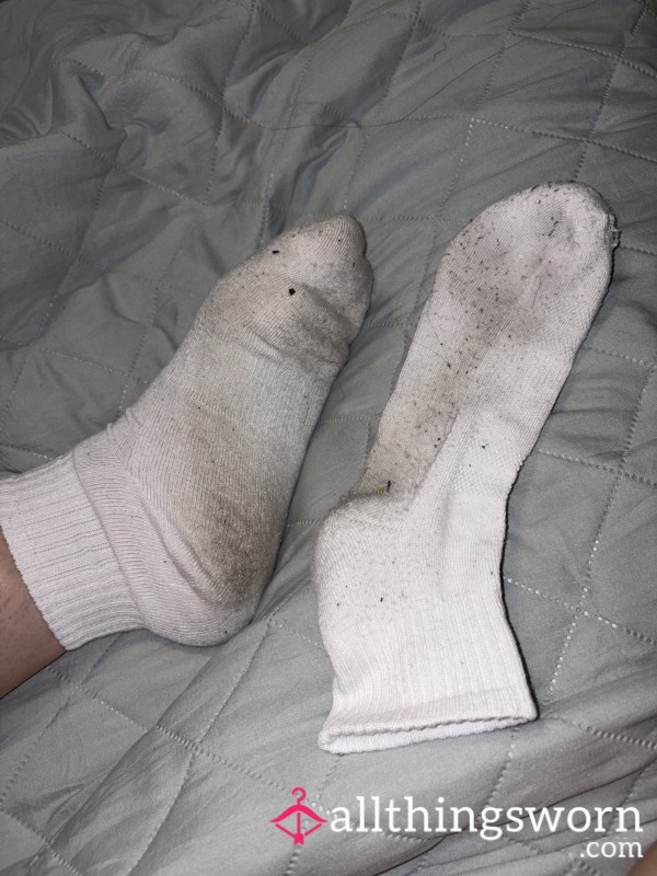 Used White Dirty Socks With 24 Hr Wear Sweaty And Smelly 💦😫