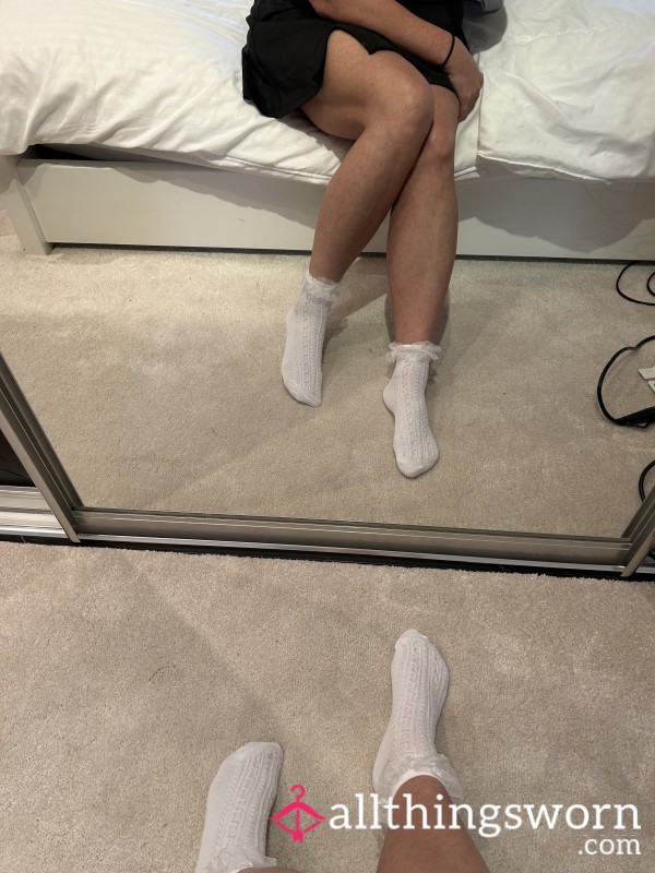 Used White Frilly Socks