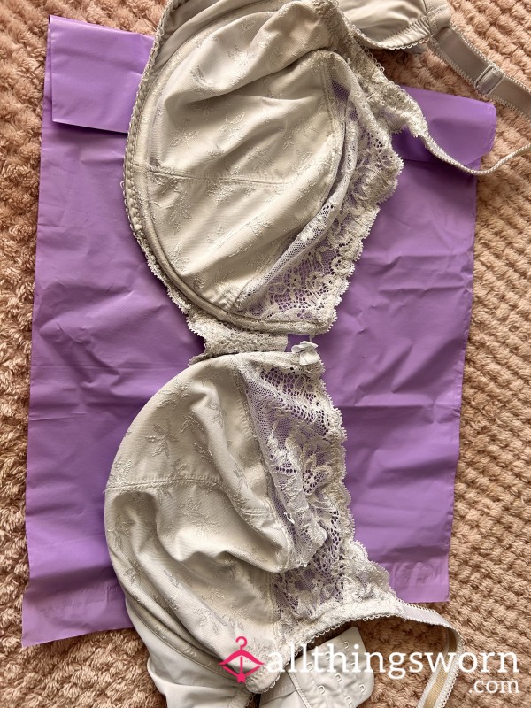 Used White M&S Bra