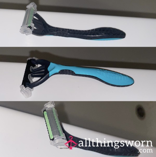 Used Wilkinson 🪒 Razor