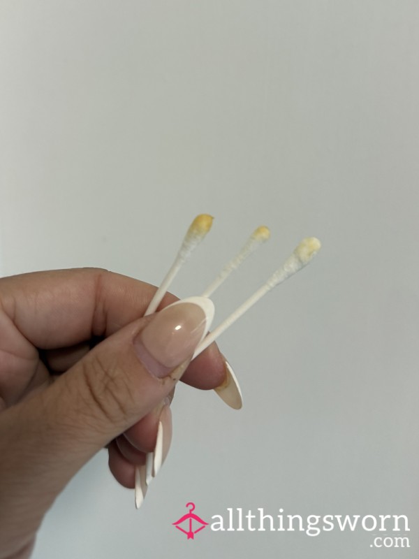 Used/Dirty Q-Tips/Cotton Buds