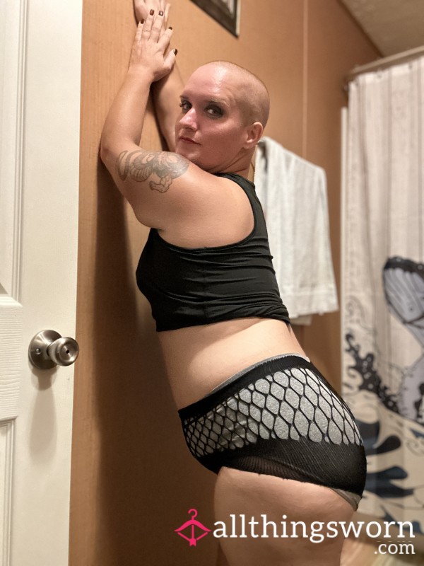 Using My Magic Wand And Grinding My Di**o To Orgasm