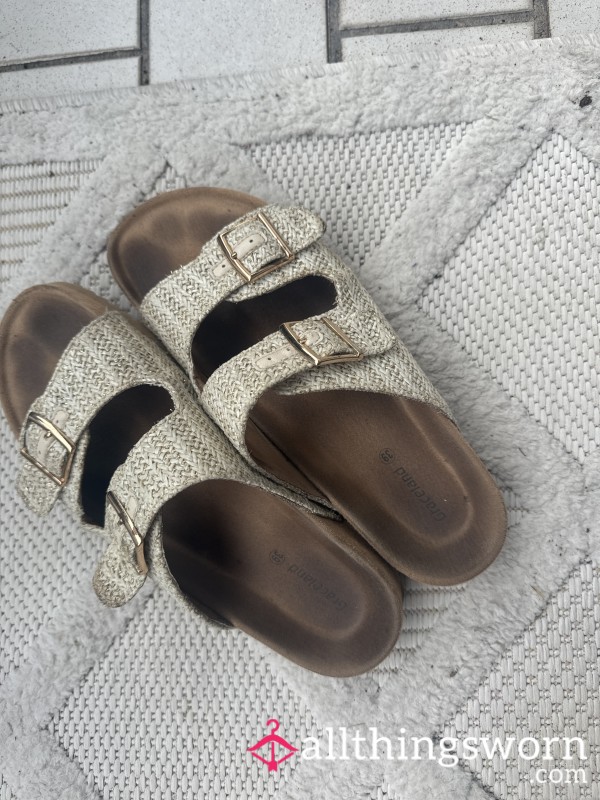 Vacation Sandals ☀️🔥