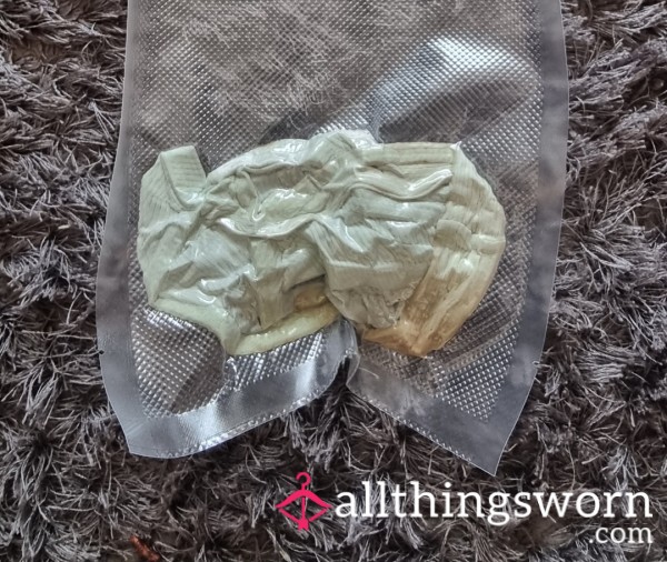 Vacc*med Sealed Dirty Panties 😜