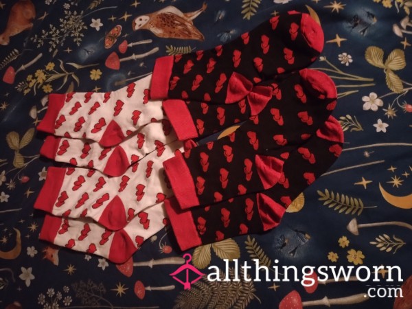 Valentine Day Socks, The Perfect Sweaty And Smelly Gift You Could Buy Yourself, ❤️