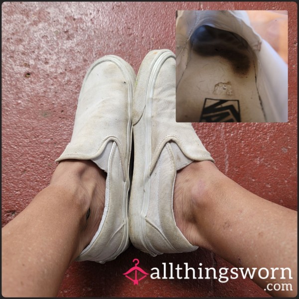 🤍 Vans All White Old Skool Slip-On W/ Dark Footprints & Stinky Odor. Worn Regularly!