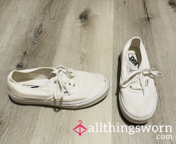 Vans Authentic Sk*te Shoe