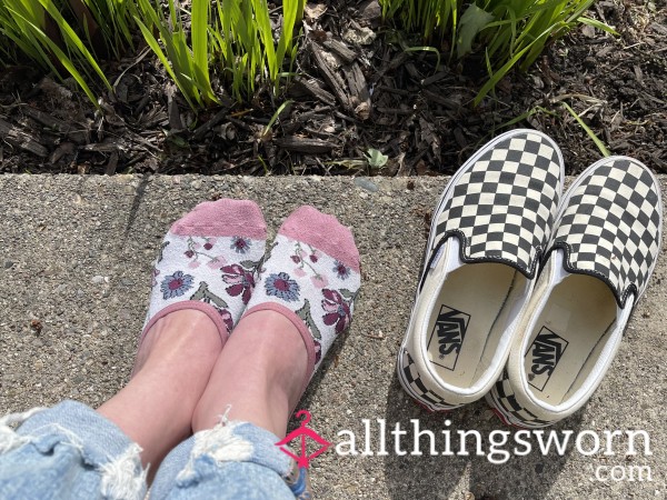 VANS White & Pink Flor*l No Show Socks