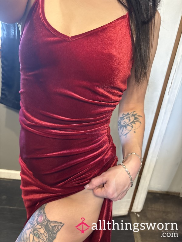 Velvet Red Dress - VERY S**Y - Elegant