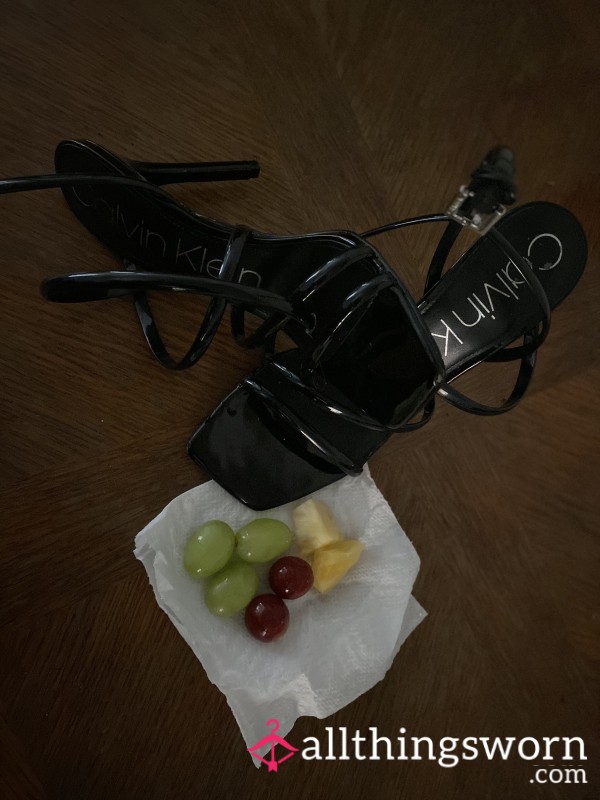 Velvet Stomp: Grapes Don’t Stand A Chance👠