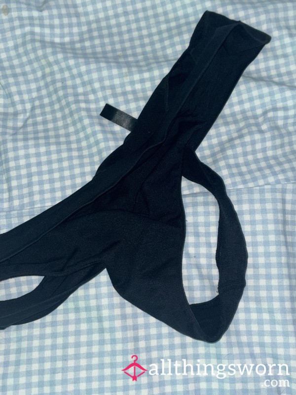 Very Lightly Ur*ne Spot Black Worn Thong - 8 Hour Wear