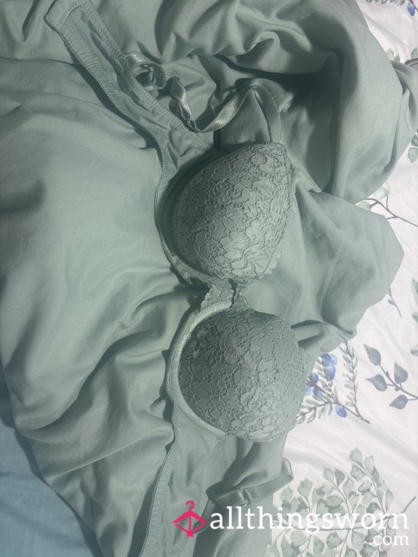 Very Loved Bra ;) (very Worn)