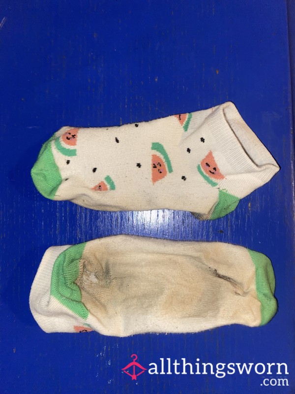 Very Old And Well Used Pair Of Trainer Socks - Stinking For 24 Hours ✨