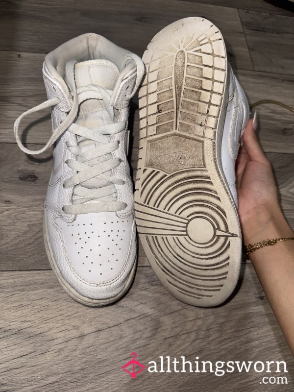 Very Old Dirty Shoes