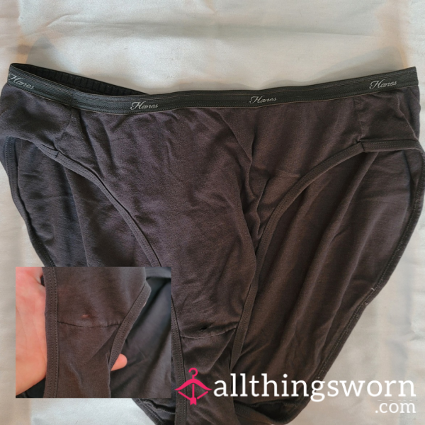 🖤 Very Old, Very Worn-Out Black Hanes Briefs