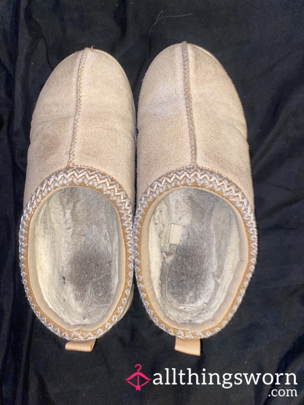 VERY Smelly, Loved Ugg Boot Slippers