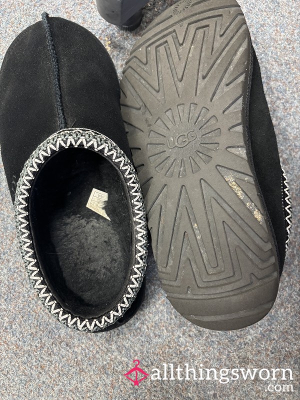 Very Smelly Tasman Uggs 👃