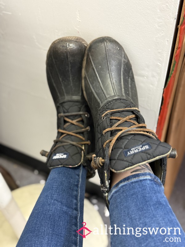 Very Stinky Sperry Boots-Comes W Socks!