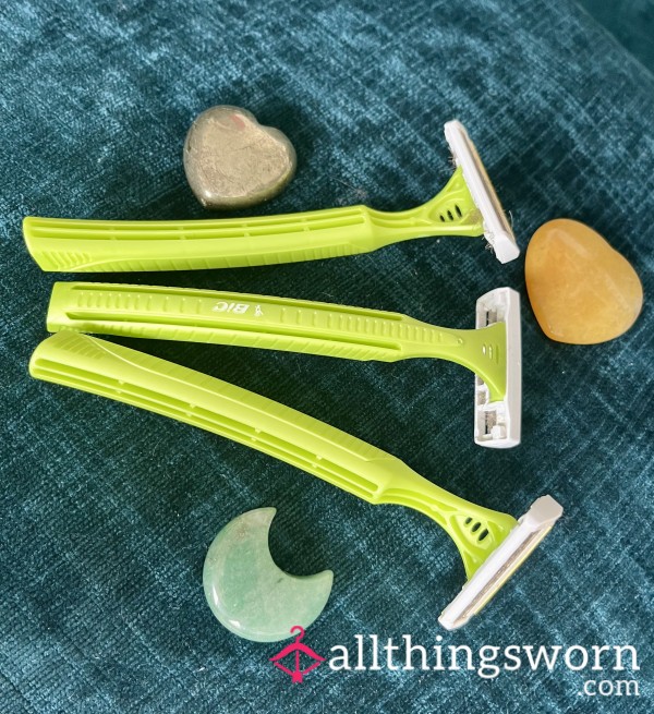 Very Used Razors X3