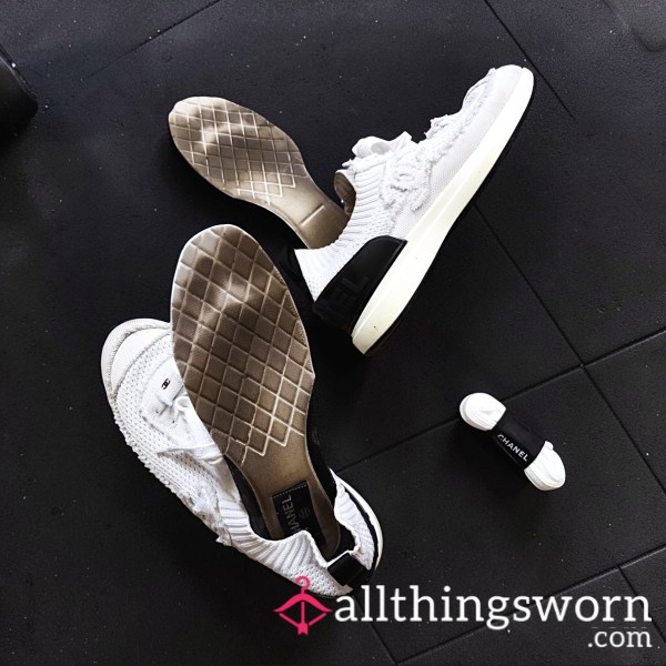 Very Used Toe Print Chanel Sneakers