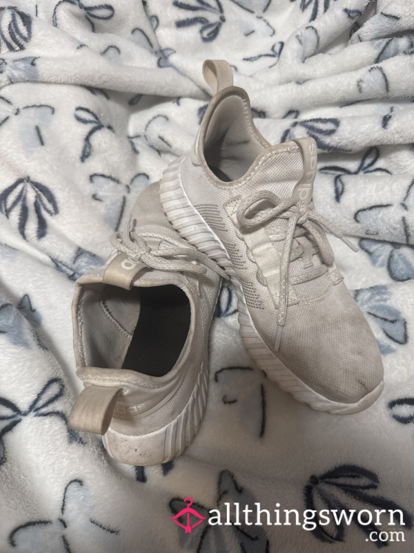 Very Used White Adidas Women’s Size 10. If Your Looking For Smell These Definitely Have It Considering These Are My Gym Shoes.