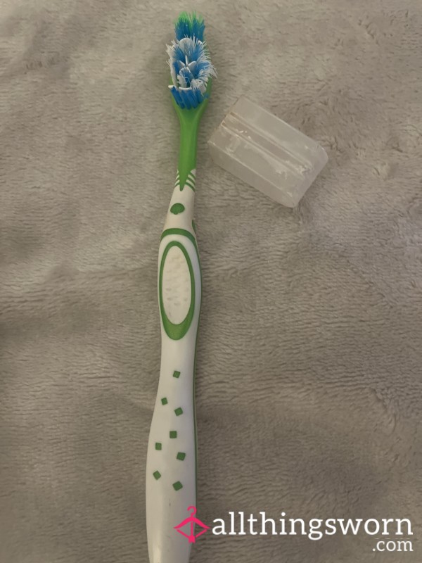 Very Well Used Toothbrush-cover Included 😂