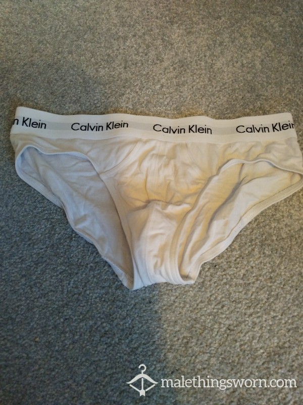 Very Well Worn Calvin Klein Cla**ic White Hipster Brief Size M