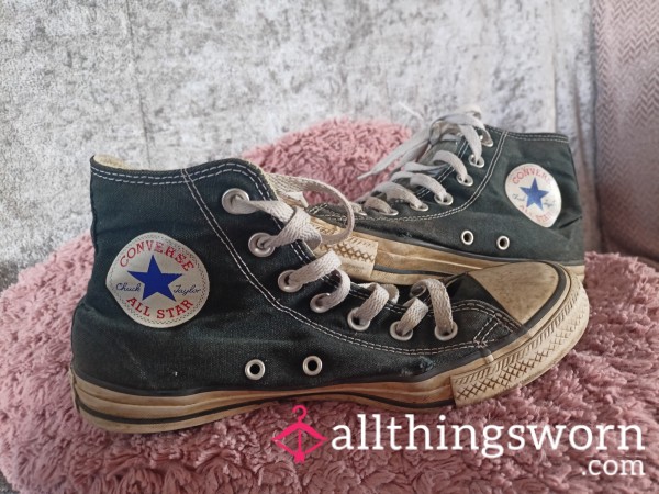 Very Well Worn Converse