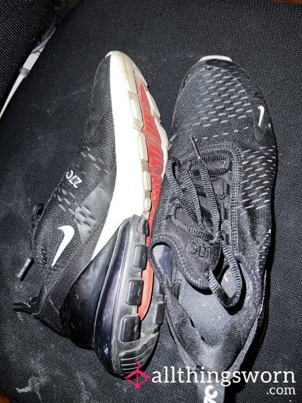 Very Well Worn Dirty Sneakers